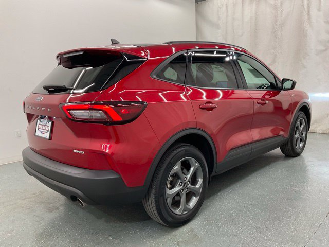 Used 2025 Ford Escape ST-Line AWD/4WD image 7