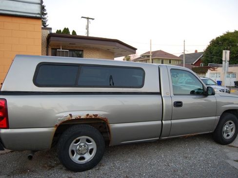Used 2003 Chevrolet Silverado 1500 W/T image 6
