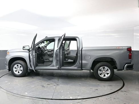 Used 2025 Chevrolet Silverado 1500 LT image 59