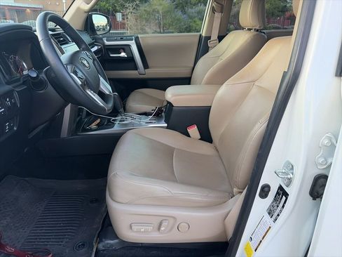 Used 2022 Toyota 4Runner Limited RWD image 16
