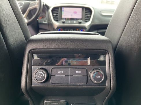 Used 2020 GMC Acadia SLT image 40