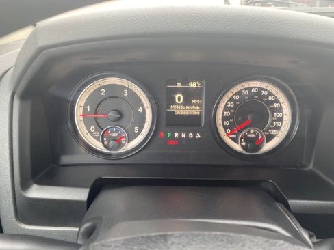 Used 2015 RAM 3500 Tradesman image 20