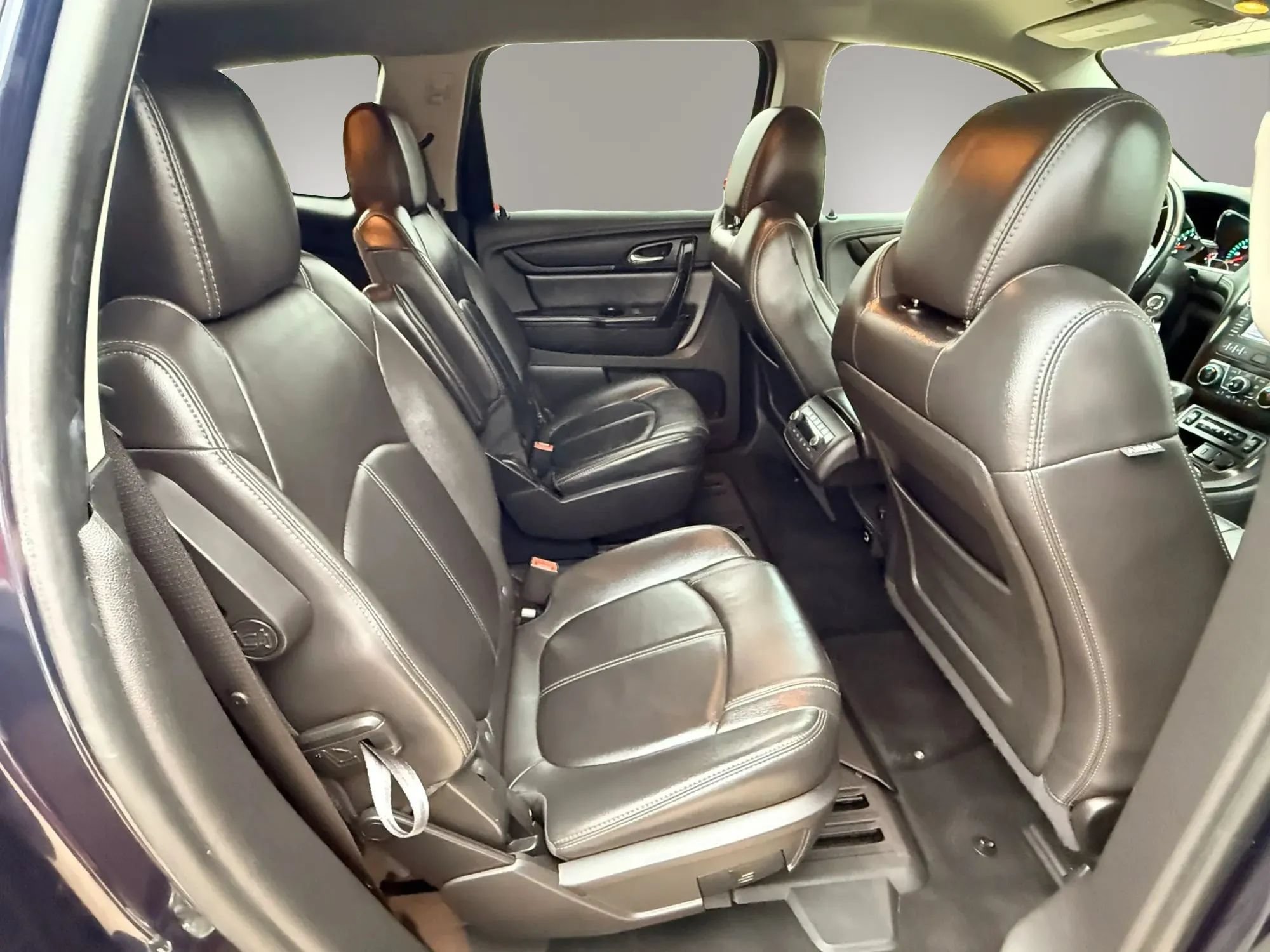 Used 2016 Chevrolet Traverse LT AWD/4WD image 18