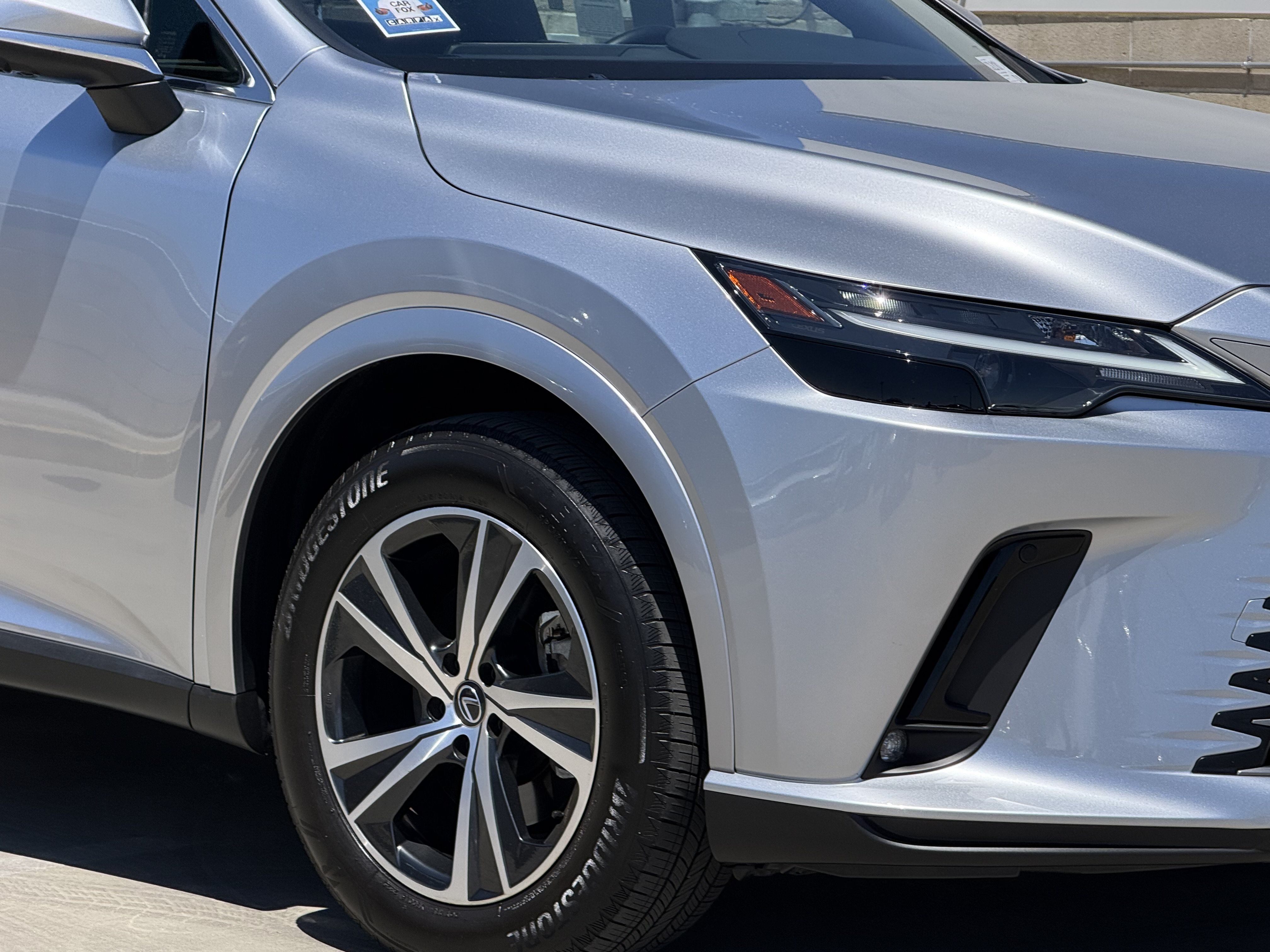 Certified 2025 Lexus RX 350 Premium w/ Accessory Package FWD image 4