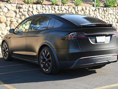 Used 2022 Tesla Model X AWD/4WD image 5