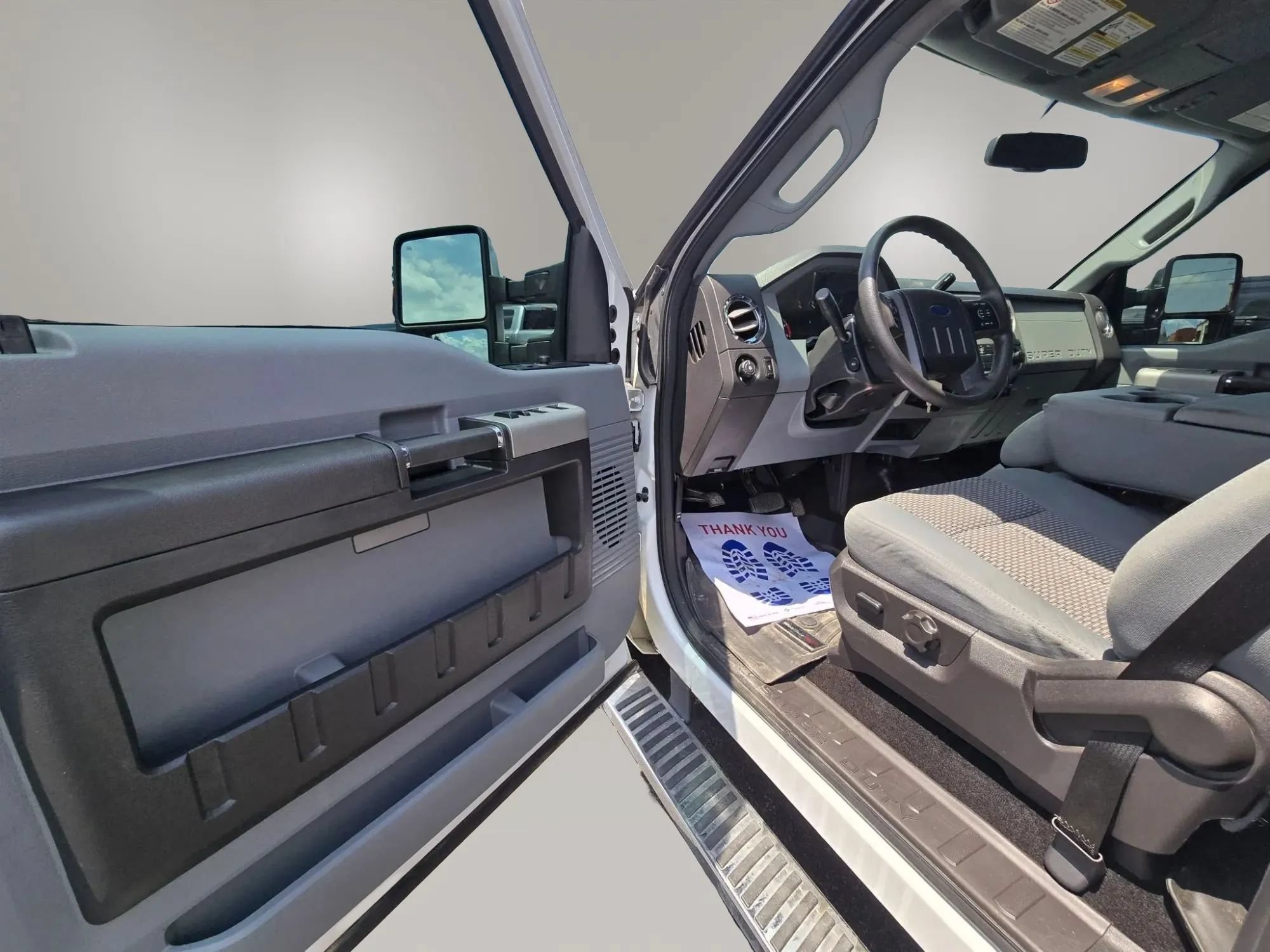 Used 2013 Ford F250 XLT w/ Chrome Pkg AWD/4WD image 7