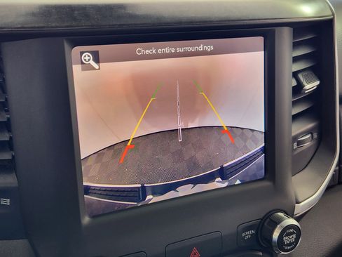 Used 2019 RAM 1500 Big Horn image 22