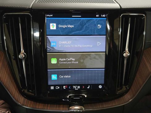 Used 2023 Volvo XC60 B5 Ultimate w/ Climate Package image 30