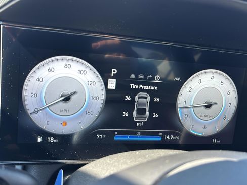 New 2026 Hyundai Elantra Limited FWD image 13