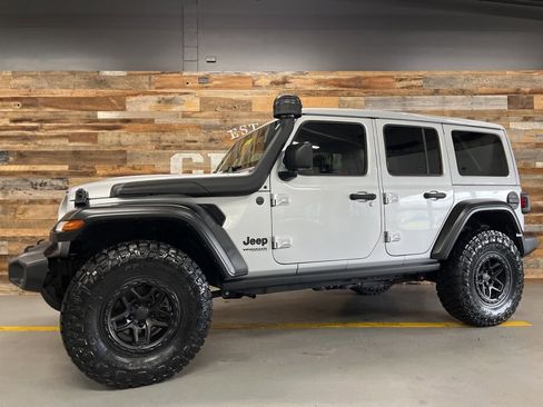 Used 2022 Jeep Wrangler Unlimited Sport S w/ Sun And Sound Package image 22