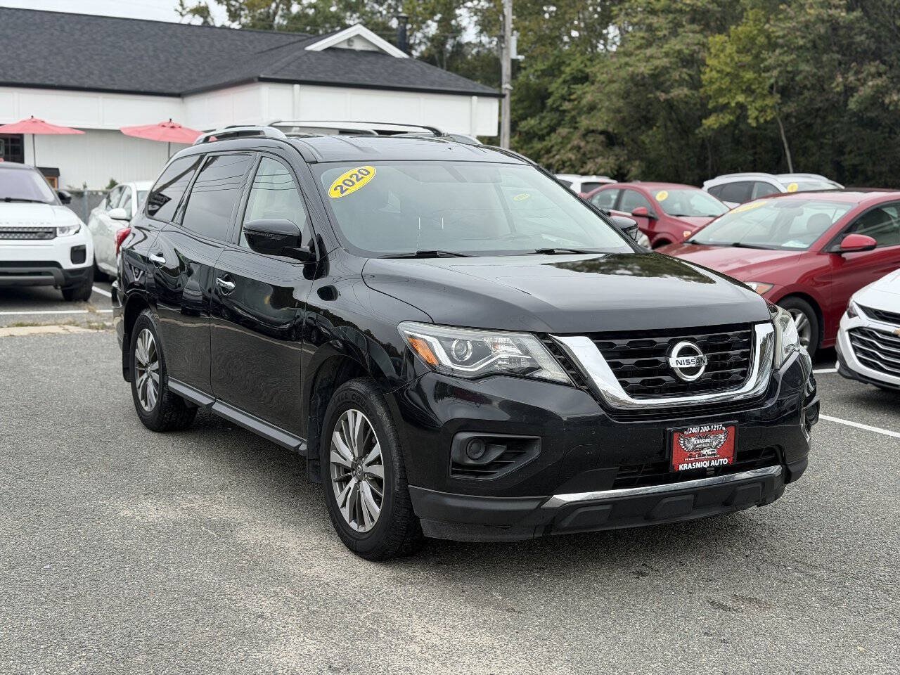 Used 2020 Nissan Pathfinder S AWD/4WD image 3