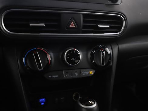 Used 2019 Hyundai Kona SEL image 22