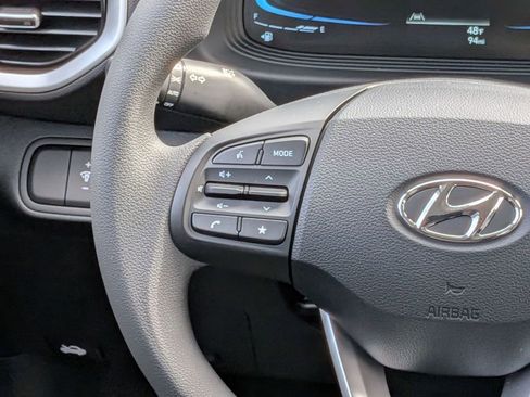 New 2026 Hyundai Venue SE image 19
