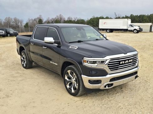 Used 2020 RAM 1500 Limited image 7