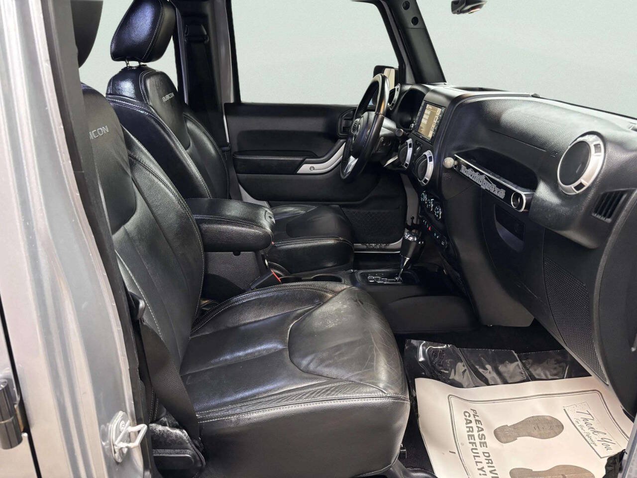 Used 2016 Jeep Wrangler Unlimited Rubicon AWD/4WD image 21