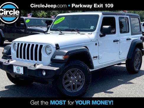 Used 2024 Jeep Wrangler Unlimited Sport AWD/4WD image 1