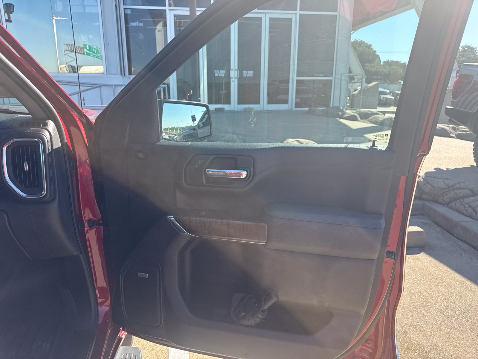 Used 2019 GMC Sierra 1500 Denali w/ Technology Package RWD image 17