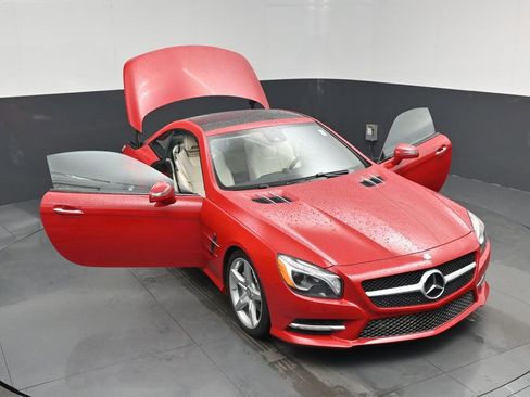 Used 2013 Mercedes-Benz SL 550 image 38