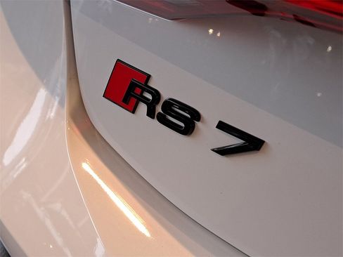 New 2025 Audi RS 7 performance Sportback image 5