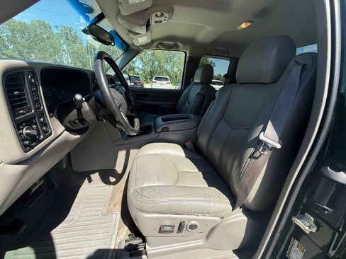 Used 2004 GMC Sierra 1500 SLT w/ Light Duty Power Package AWD/4WD image 22