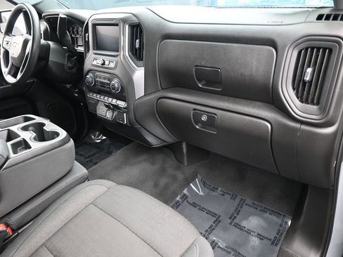 Used 2024 Chevrolet Silverado 1500 Custom image 45