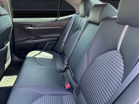 Used 2024 Toyota Camry SE w/ Cold Weather Package FWD image 15