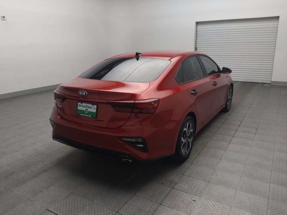 Used 2019 Kia Forte LXS FWD image 9