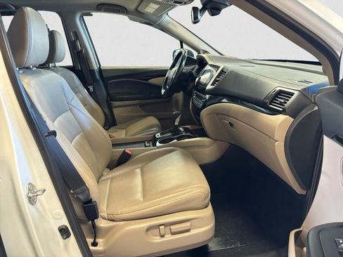 Used 2019 Honda Ridgeline RTL-E image 16