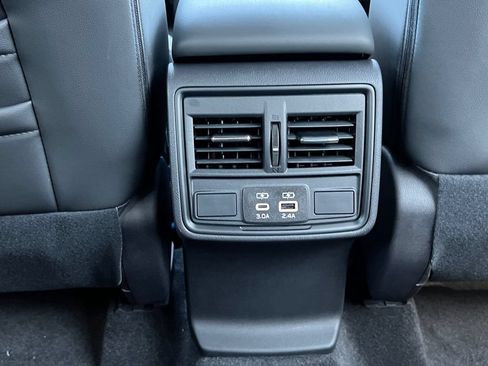 New 2026 Subaru Forester Premium AWD/4WD image 31