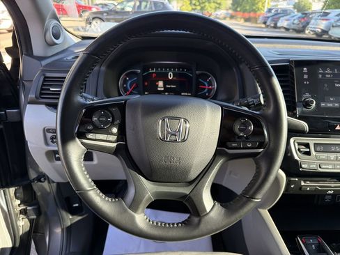 Used 2022 Honda Pilot Touring image 31