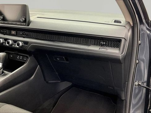 Used 2025 Honda CR-V EX image 17
