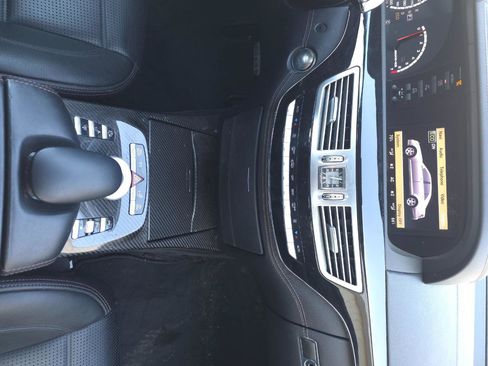 Used 2013 Mercedes-Benz S 63 AMG image 16