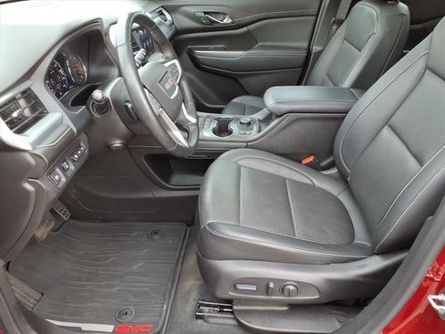 Used 2023 GMC Acadia SLT w/ Technology Package AWD/4WD image 11