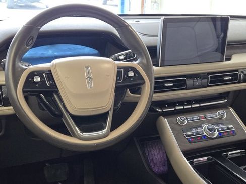 Used 2020 Lincoln Aviator Reserve w/ Equipment Group 202A image 21