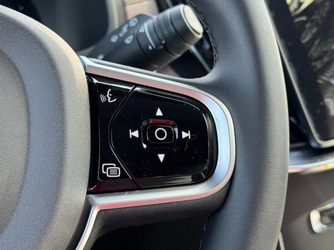 New 2026 Volvo XC90 T8 Ultra w/ Protection Package Premier image 12