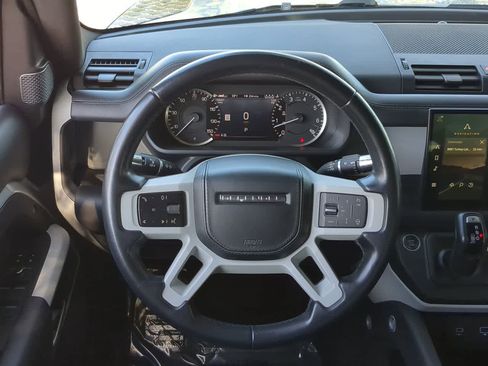 Used 2022 Land Rover Defender 110 XS Edition image 25