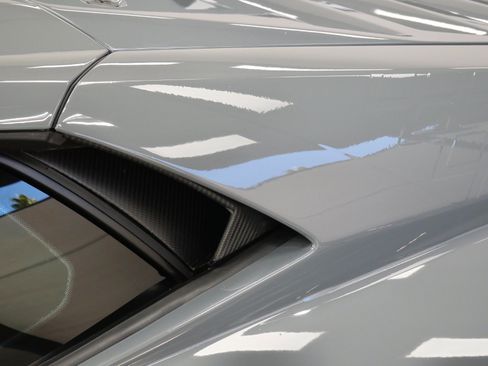 Used 2022 Lamborghini Huracan STO RWD image 39