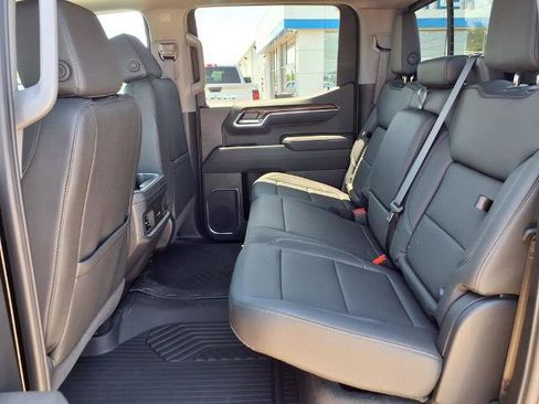 New 2026 Chevrolet Silverado 1500 LT Trail Boss w/ LT Trail Boss Premium Package AWD/4WD image 17