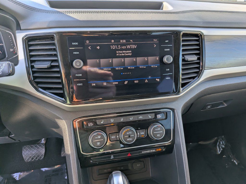 Certified 2023 Volkswagen Atlas SE w/ Panoramic Sunroof Package FWD image 20