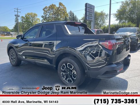 Used 2023 Hyundai Santa Cruz SEL Premium image 7