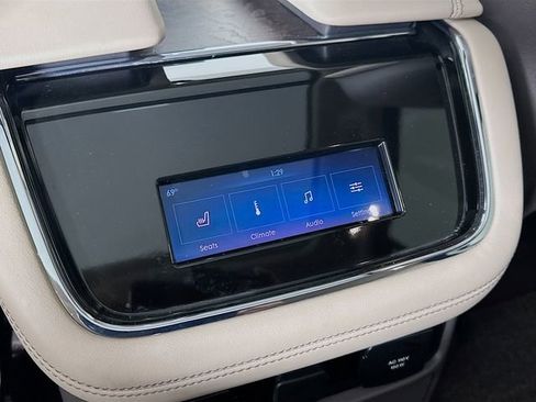 New 2024 Lincoln Navigator L Reserve image 26