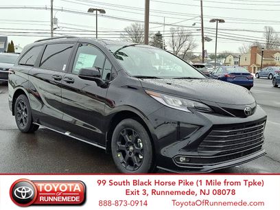 New 2026 Toyota Sienna XLE Woodland Edition