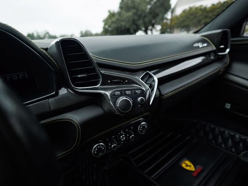 Used 2012 Ferrari 458 Italia Coupe RWD image 49