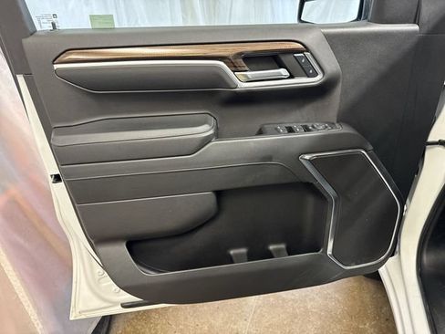 Certified 2024 Chevrolet Silverado 1500 LT AWD/4WD image 21