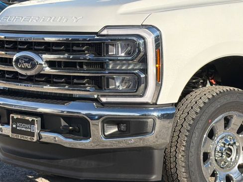 New 2026 Ford F250 King Ranch w/ Chrome Package AWD/4WD image 2