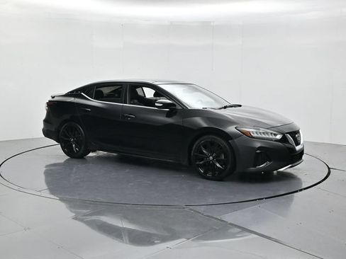 Used 2019 Nissan Maxima SR w/ Premium Package FWD image 3