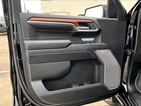 Certified 2023 GMC Sierra 1500 Denali image 21