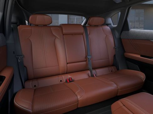 New 2026 Cadillac Optiq Luxury 2 w/ LPO, Floor Liner Package AWD/4WD image 17