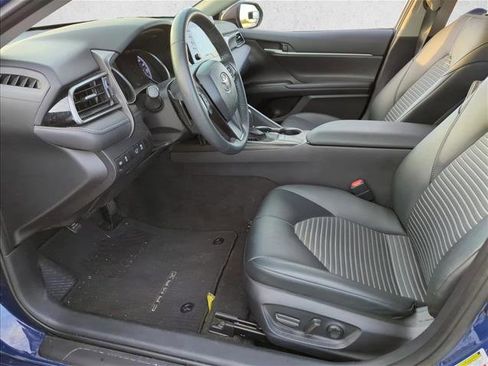 Certified 2023 Toyota Camry SE image 9