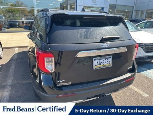 Used 2023 Ford Explorer XLT w/ Equipment Group 202A AWD/4WD image 8